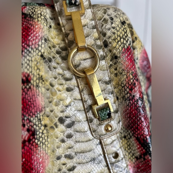 M Big Buddha oversized purse - Picture 3 of 16